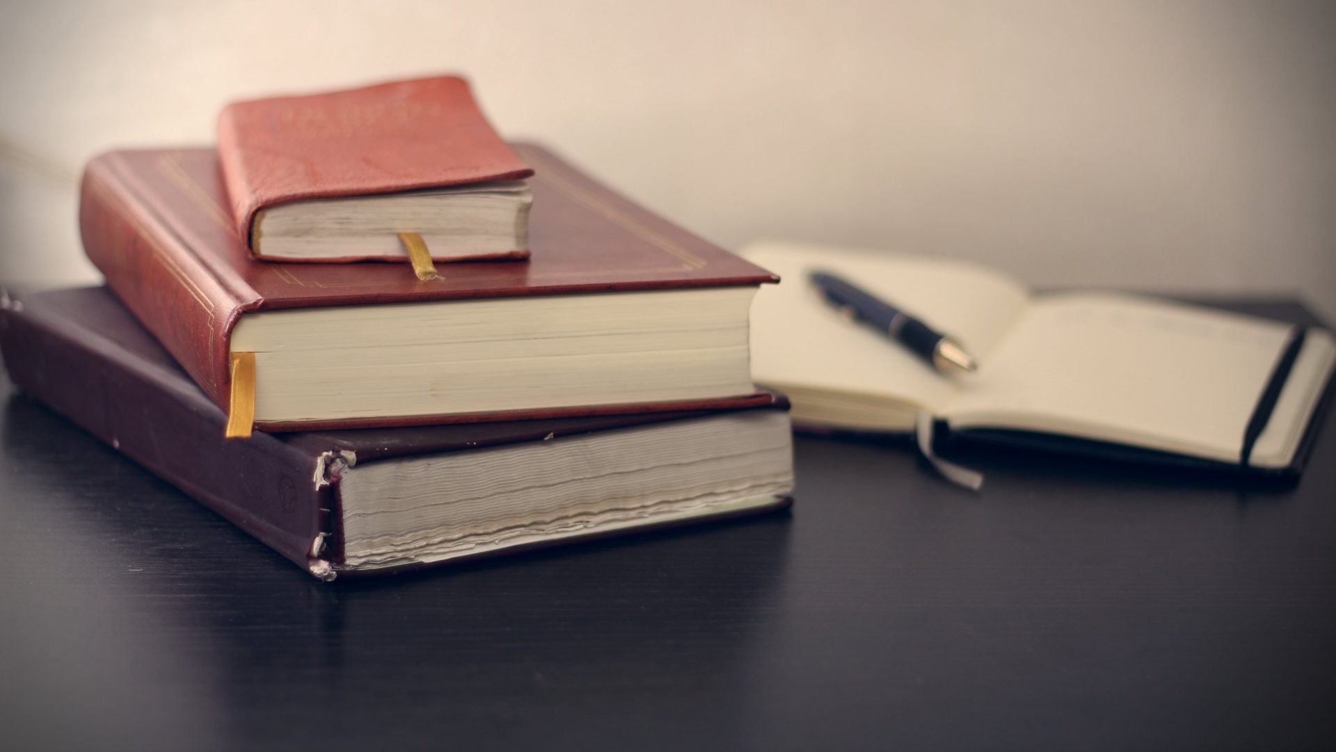 financial copywriting